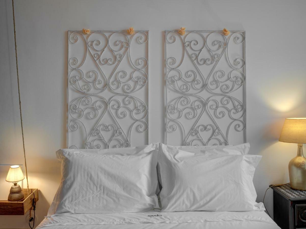 Republica Bed & Breakfast Coimbra